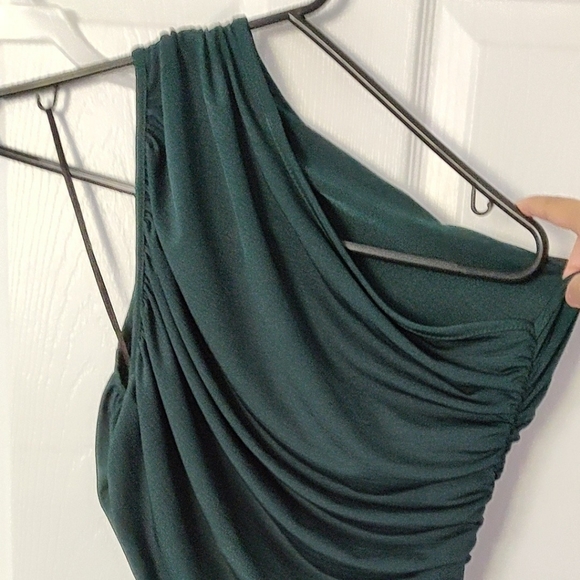 NWT Pretty Little Thing One Shoulder Dress - Picture 1 of 3